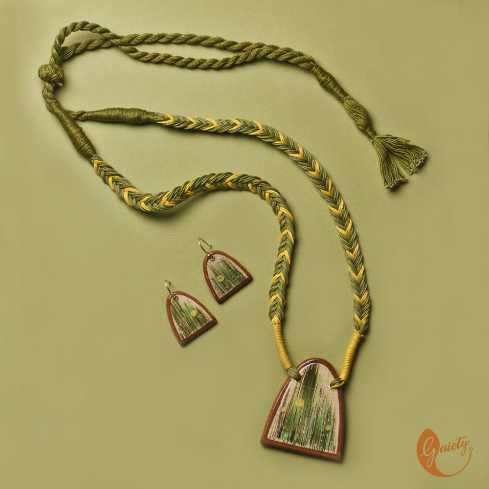Morning Dew Necklace